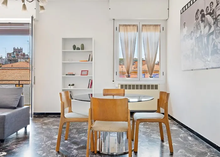 Guesthost - San Donato Fiere Apartment Bologna