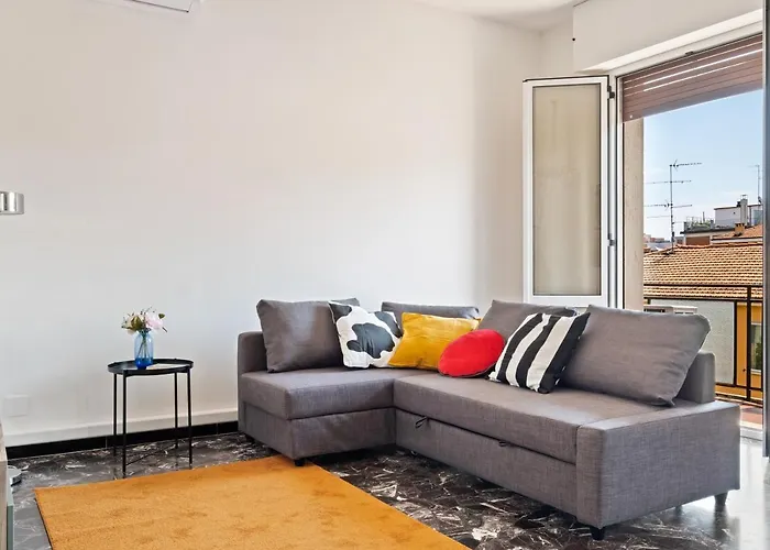 Guesthost - San Donato Fiere Apartment