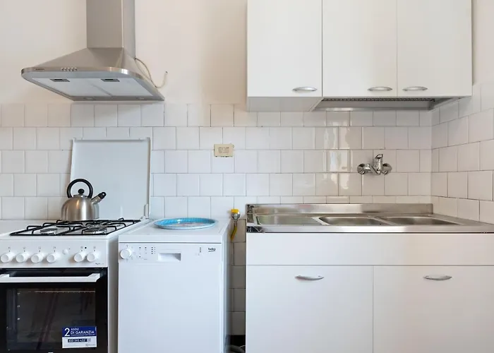 Guesthost - San Donato Fiere דירה *