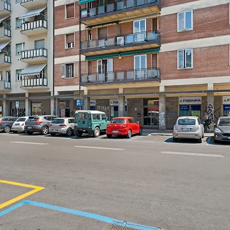 Guesthost - San Donato Fiere *