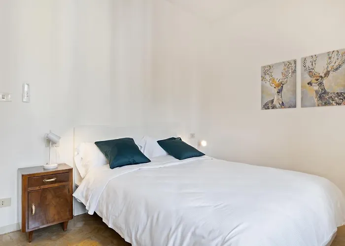 Guesthost - San Donato Fiere * بولونيا